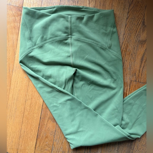 Lululemon leggings - Picture 3 of 5